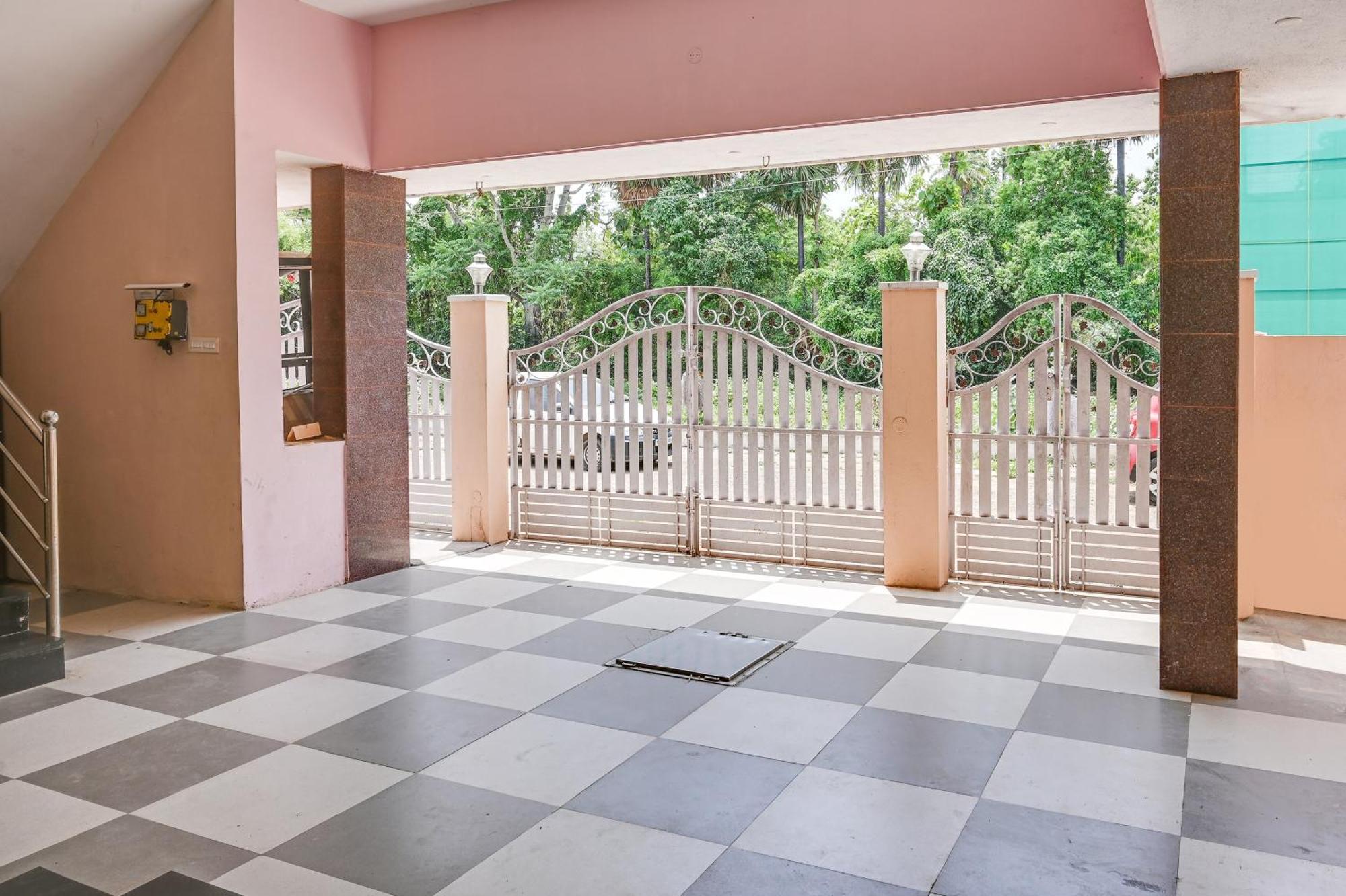 Hotel O Sharin Service Apartments Suramangalam 外观 照片